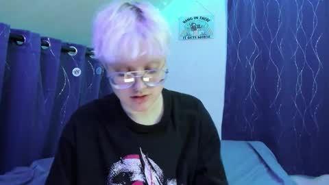 Atticus Pendragon online show from November 17, 9:20 pm