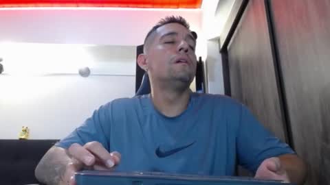     online show from February 11, 4:50 am