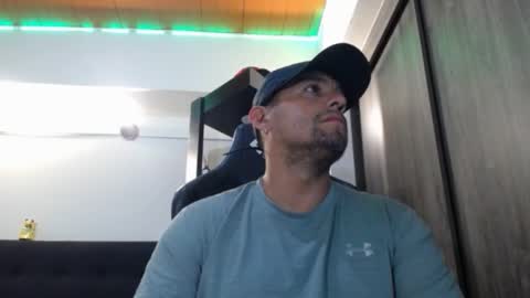     online show from February 20, 5:04 am