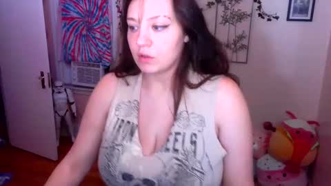 Snapshot of spawnofademon chatting on September 14, 11:15 pm spawnofademon online show from September 14, 11:15 pm