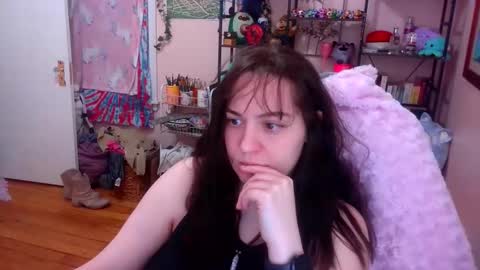 Snapshot of spawnofademon chatting on February 22, 2:45 am spawnofademon online show from February 22, 2:45 am