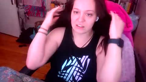 Snapshot of spawnofademon chatting on February 27, 8:14 am spawnofademon online show from February 27, 8:14 am