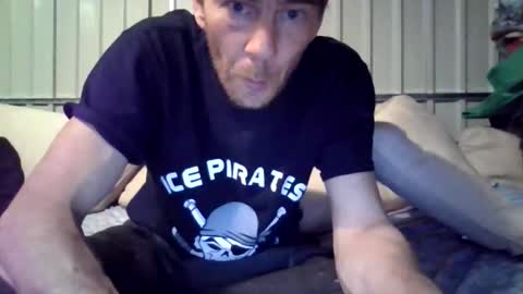 Snapshot of spazzy2 chatting on May 18, 5:52 pm spazzy2 online show from May 18, 5:52 pm