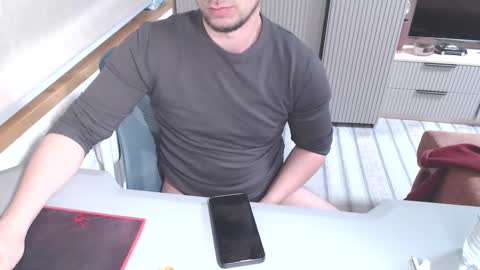 Snapshot of spb78 chatting on November 16, 10:37 pm Art online show from November 16, 10:37 pm