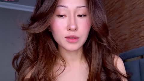 Nicole online show from March 19, 7:12 am