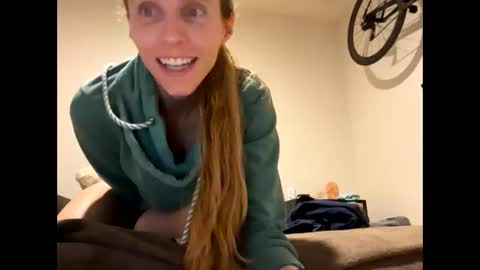 Cycling Couple online show from January 8, 4:37 am