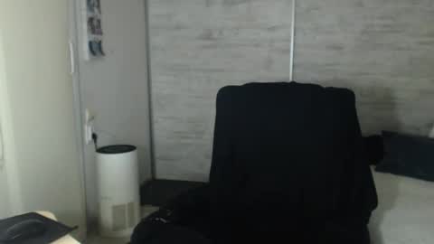 Snapshot of spicemint chatting on November 10, 4:28 pm Carla online show from November 10, 4:28 pm