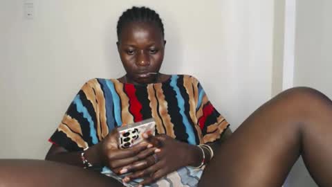 Spicey online show from November 13, 7:29 am