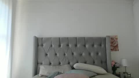 Im Angela  online show from January 27, 7:45 am