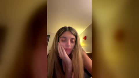 spicydiamond23 online show from May 23, 4:07 am
