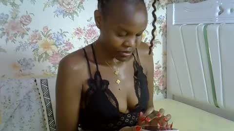 Snapshot of spicydiva69 chatting on February 16, 1:18 pm Jasmine online show from February 16, 1:18 pm