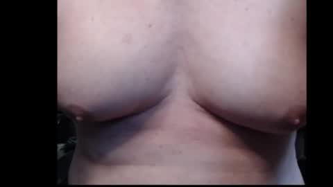 Snapshot of spider19752020 chatting on August 3, 7:39 pm bri and mags fun room online show from August 3, 7:39 pm
