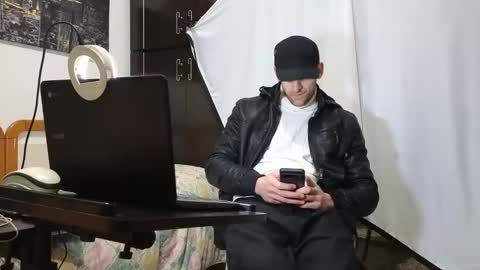 Marco. When Im offline you can view premium content in bio online show from February 2, 7:14 pm