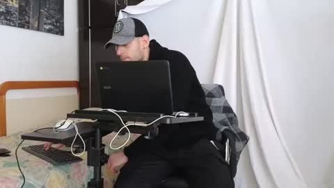 Marco. When Im offline you can view premium content in bio online show from February 11, 2:35 pm