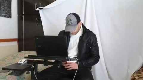 Marco. When Im offline you can view premium content in bio online show from February 12, 7:55 am