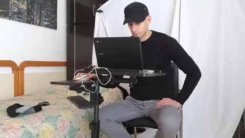 Marco. When Im offline you can view premium content in bio online show from February 28, 9:04 am