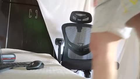 Marco. When Im offline you can view premium content in bio online show from October 17, 9:23 am