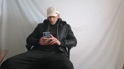 Marco. When Im offline you can view premium content in bio online show from January 13, 9:58 am