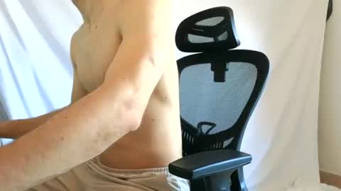 Snapshot of spider_0090 chatting on July 9, 7:34 am Marco. When Im offline you can view premium content in bio online show from July 9, 7:34 am