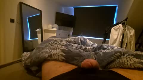 spiker90579420 online show from December 31, 9:21 am