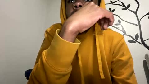 Twitter Toxiceli2 online show from January 3, 5:39 am