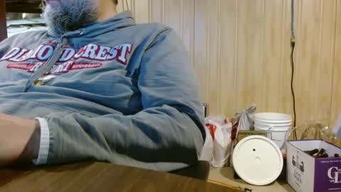 Splash Man online show from December 4, 1:53 pm