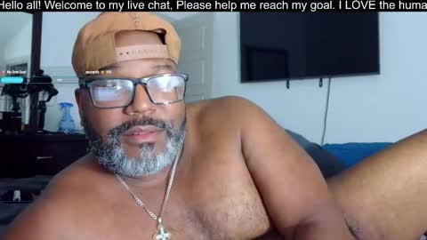 Snapshot of splenda_daddy_50 chatting on October 22, 12:44 am Blaque Jaystone online show from October 22, 12:44 am