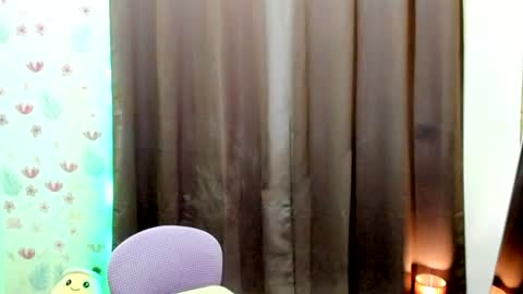 Snapshot of splendid_kim08 chatting on July 21, 10:50 am Kimmy online show from July 21, 10:50 am