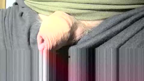 Snapshot of splitter60 chatting on December 28, 2:53 pm splitter60 online show from December 28, 2:53 pm