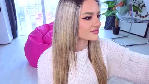 Anna online show from January 13, 11:15 am