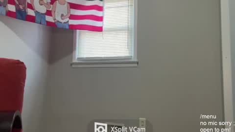 Snapshot of spooky120205 chatting on January 31, 5:32 pm spooky120205 online show from January 31, 5:32 pm