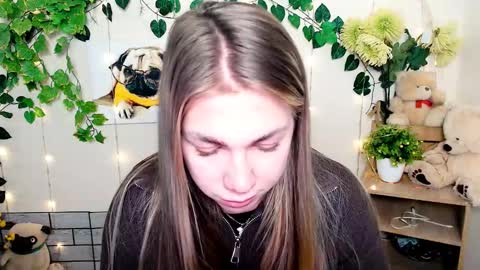 Karina online show from November 14, 12:15 pm