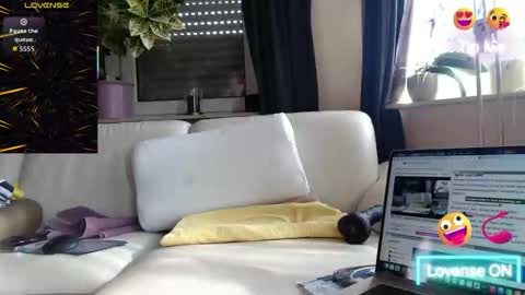 Snapshot of sportsman199 chatting on February 27, 1:22 pm Sportsman199 online show from February 27, 1:22 pm