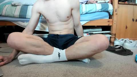 Snapshot of sportyguy283 chatting on March 15, 1:28 pm Sportyguy283 online show from March 15, 1:28 pm