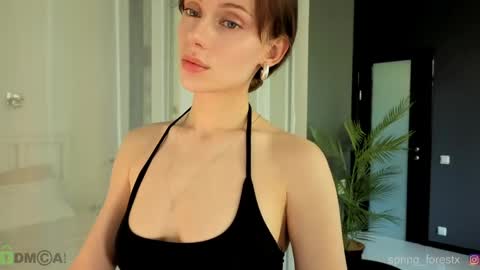 Snapshot of spring_forestxx chatting on June 5, 1:17 pm Lily my new acc3 online show from June 5, 1:17 pm