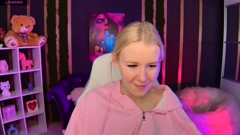 Snapshot of springajara chatting on February 25, 12:04 pm Vetta online show from February 25, 12:04 pm