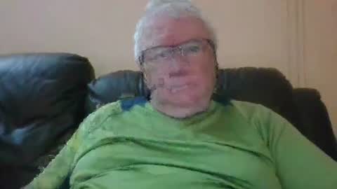 springtine online show from June 17, 11:16 pm