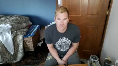 Snapshot of spun_redneck chatting on March 20, 12:54 pm Spun Redneck online show from March 20, 12:54 pm