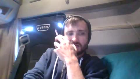 Snapshot of spyco82 chatting on February 26, 5:07 pm spyco82 online show from February 26, 5:07 pm