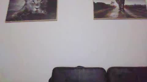 Snapshot of spyco82 chatting on March 2, 3:56 am spyco82 online show from March 2, 3:56 am