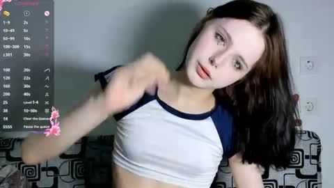 Snapshot of sqsonya chatting on July 23, 8:51 pm marunyashh online show from July 23, 8:51 pm