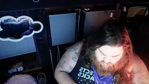 Snapshot of squeaks724 chatting on January 23, 5:24 am Your Pal Squeaks online show from January 23, 5:24 am