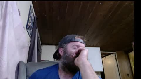 Snapshot of squegly chatting on July 14, 11:16 am Bryan online show from July 14, 11:16 am