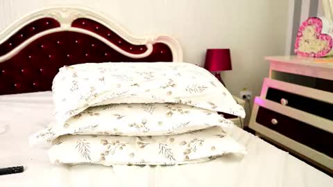 Stacy online show from July 2, 2:00 am