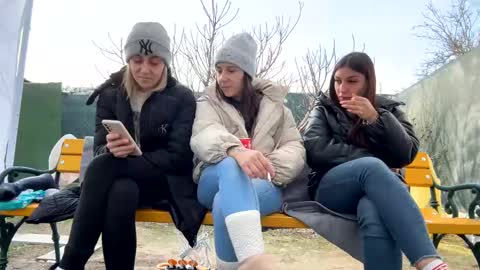 My name is Maya Lush is activeThere are legends that in this room all your wishes can come true  Private is Open online show from February 14, 12:57 pm