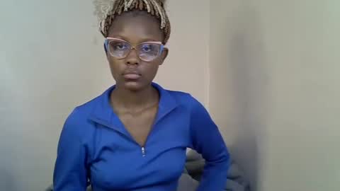 Tashy online show from October 16, 8:21 pm