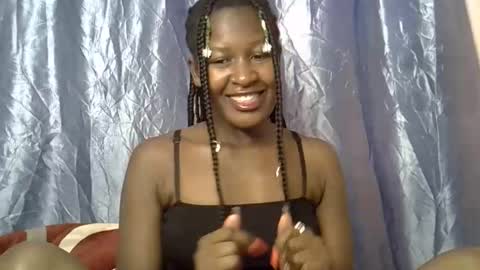 Snapshot of squirting_freak chatting on September 21, 10:06 am squirting_freak online show from September 21, 10:06 am