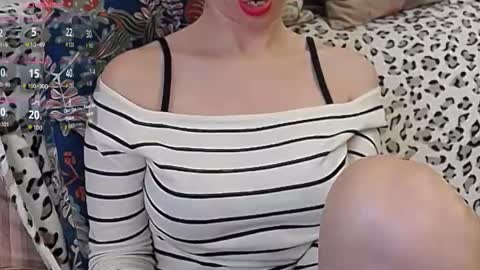 SquirtyEleanor online show from November 10, 9:41 am