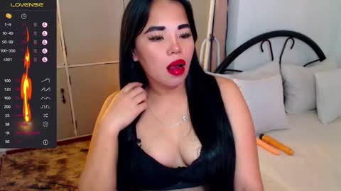 squirtylillyx online show from November 20, 2:34 am