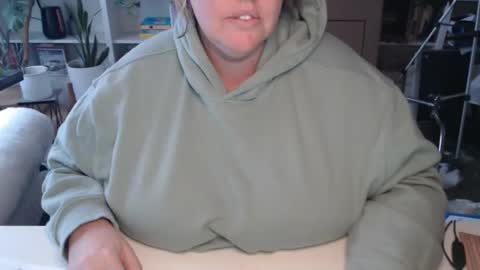 Messi Jessi online show from November 12, 4:18 pm